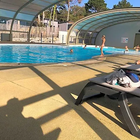Recent L'edune - 150 M -piscine - Wifi 酒店